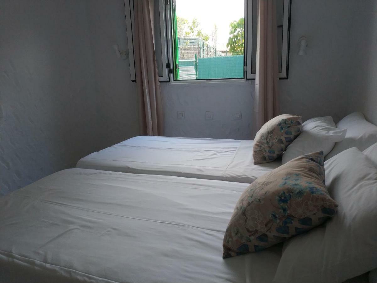マスパロマス Bungalow With Private Garden Nex To Yumbo Centerヴィラ エクステリア 写真