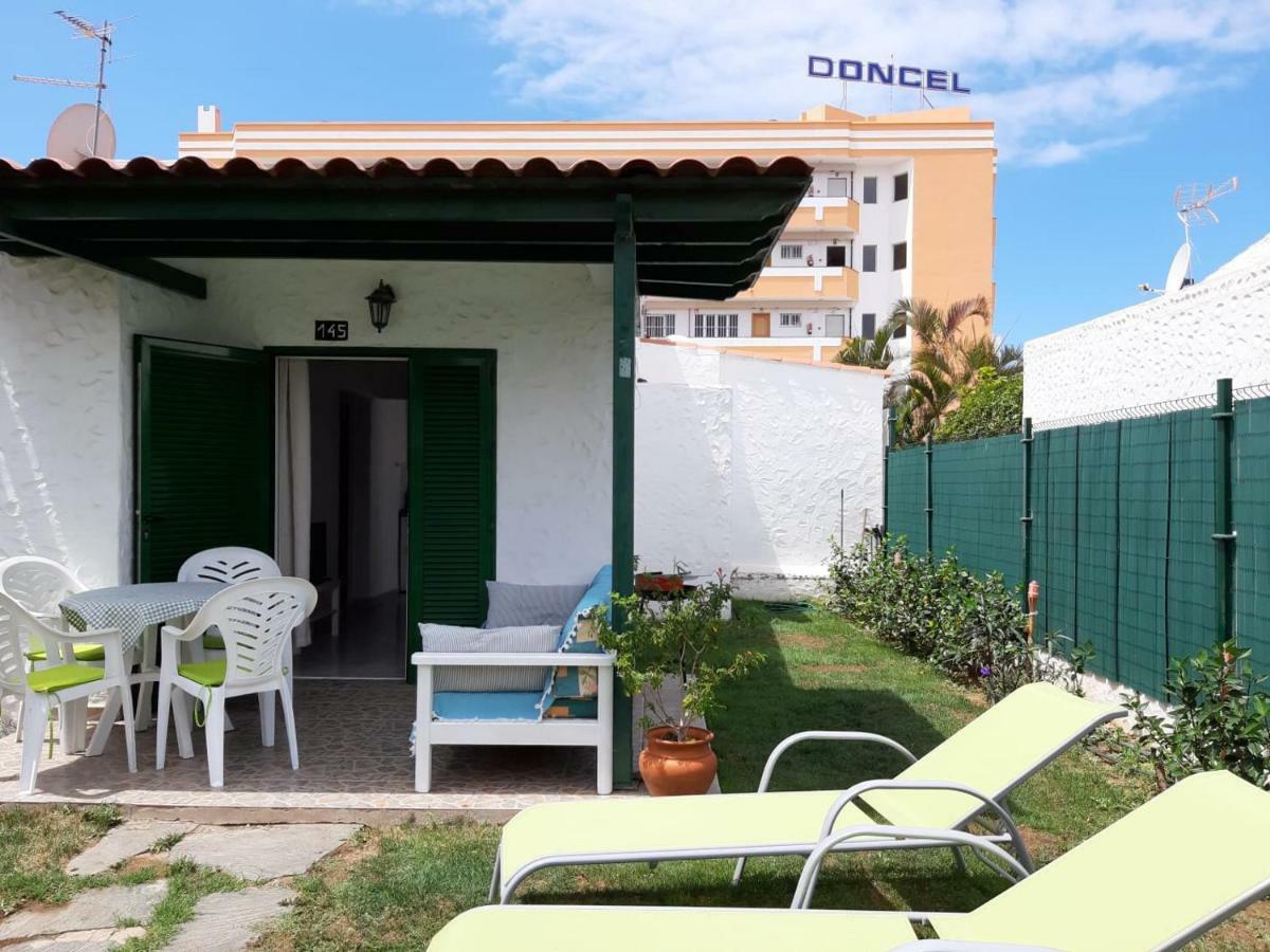 マスパロマス Bungalow With Private Garden Nex To Yumbo Centerヴィラ エクステリア 写真